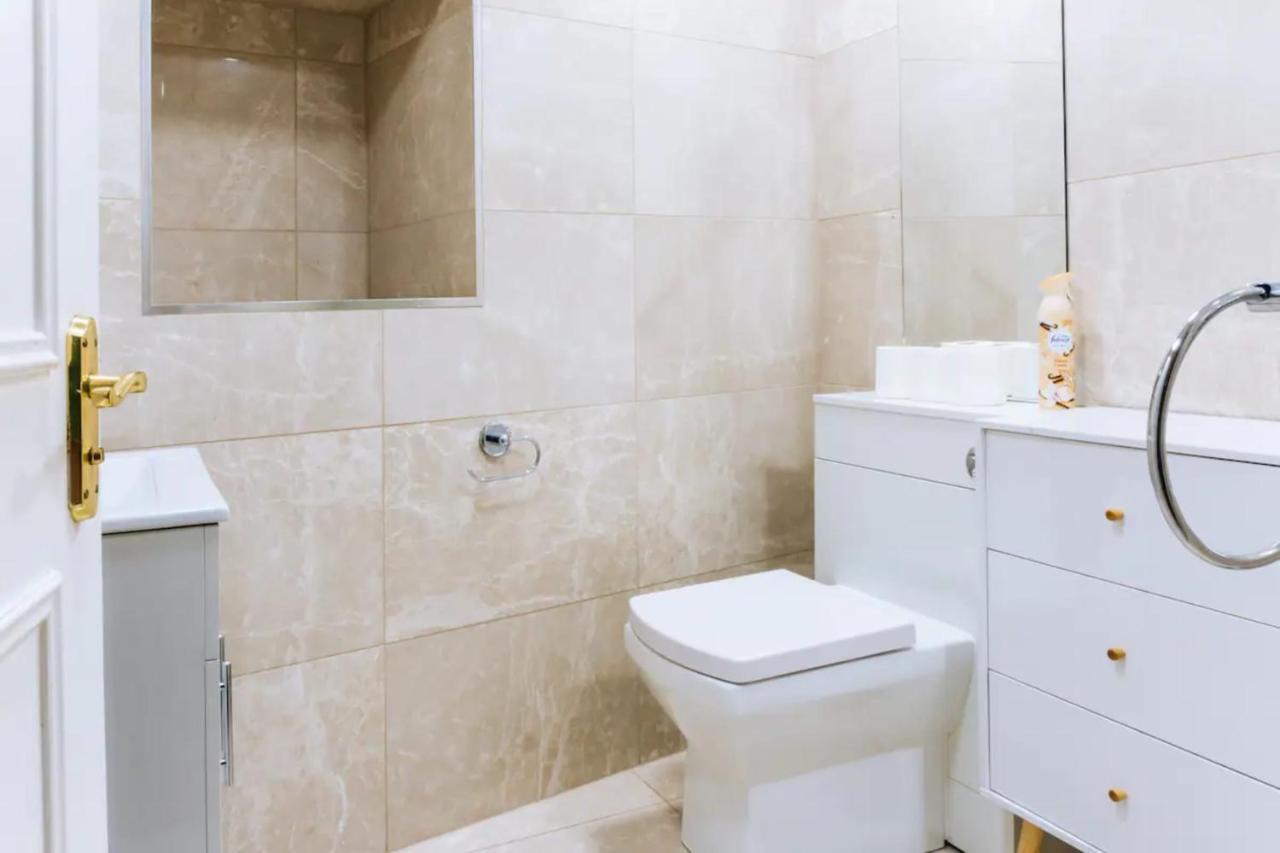 Homely 3 Bedroom In The Heart Of Central Édimbourg Extérieur photo